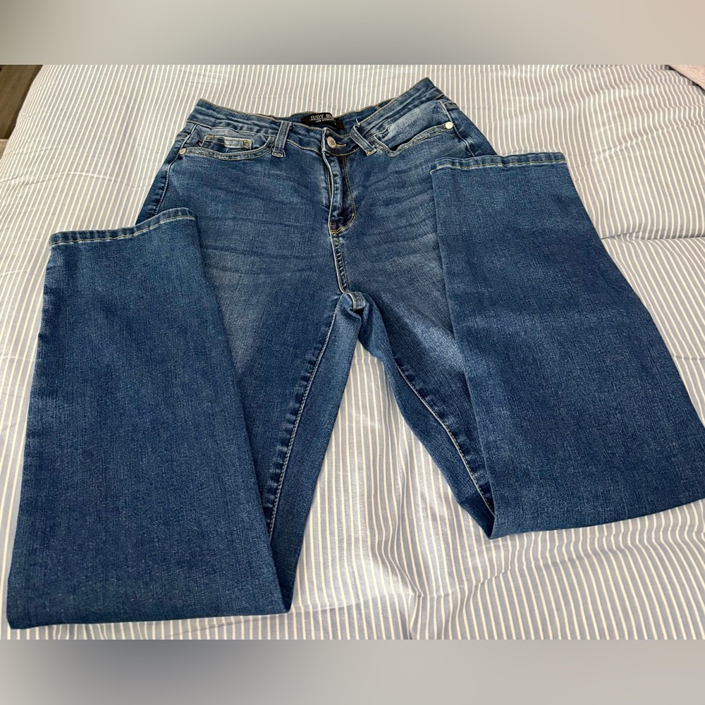 Judy Blue High-Waisted Boyfriend Jeans. Style JB88607 DK Size 5/27